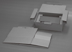 『工業製品向け緩衝機能搭載梱包箱“ワンピースボックス”の開発』