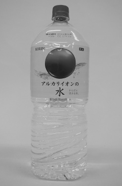 『アルカリイオンの水2L28.9g ペコロジーボトル』