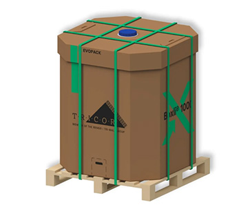 図1 スペインのEvopack 社,ドイツを代表する工業用段ボール容器大手のTricor 社とミュンヘンの革新的なプラスチック内袋のサプライヤーRingmetall 社は,昨年のFACHPACK で出会い,協業を進め,Evopackの独自技術「蓋モジュール」を組み合わせた新Boxli シリーズを1年で完成,今年のFACHPACK に出展した。組み立てが容易,酸素バリア性に優れ,多様な液体製品の輸送・保管に最適だ。